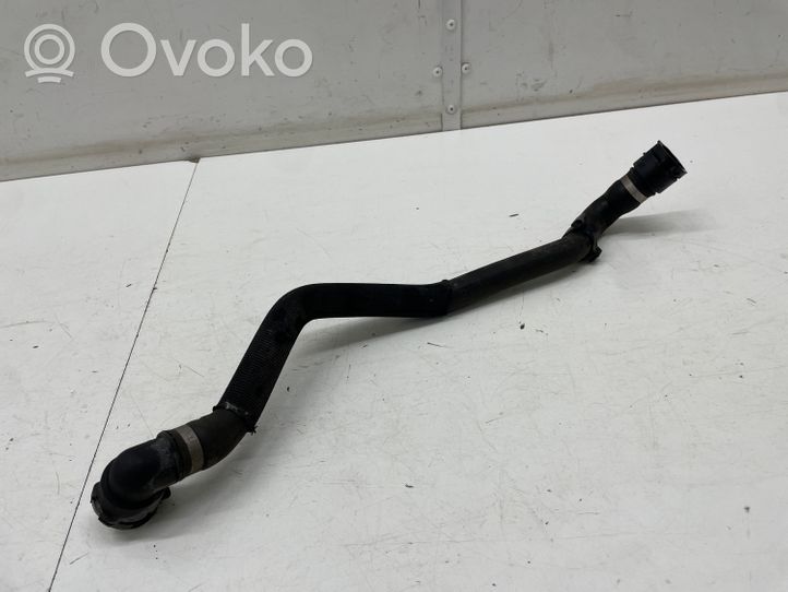 Opel Insignia B Tubo flessibile del liquido di raffreddamento del motore 39087130