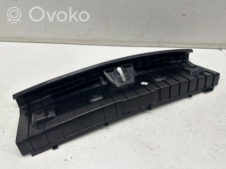 BMW 3 F30 F35 F31 Osłona pasa bagażnika 7351650