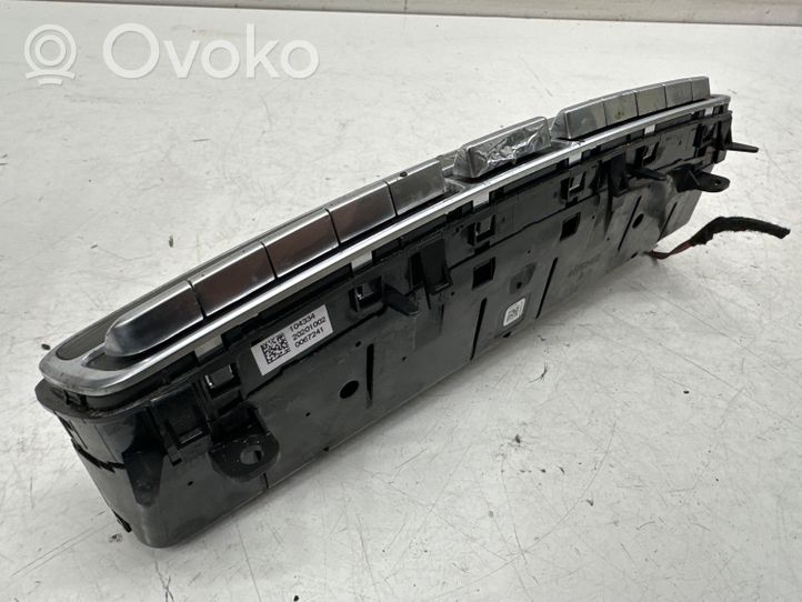 Mercedes-Benz E W213 Panel klimatyzacji A2139059907