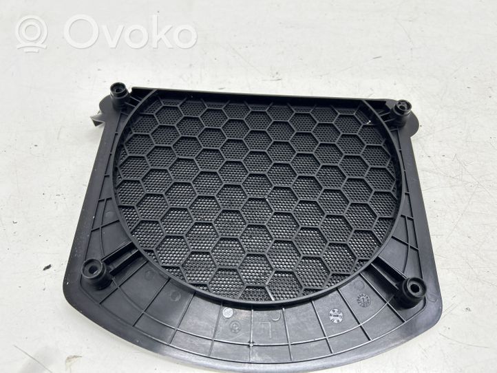 BMW iX3 G08 Subwoofer-bassoelementin etusäleikkö/lista 6826951