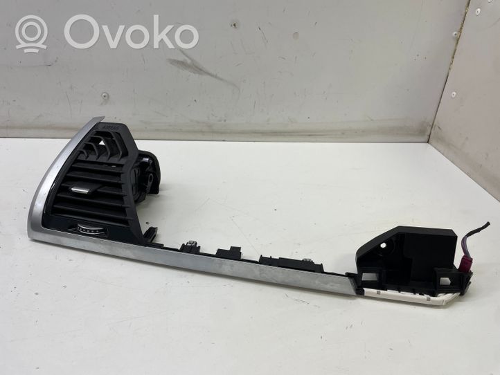 BMW iX3 G08 Copertura griglia di ventilazione laterale cruscotto 9872170