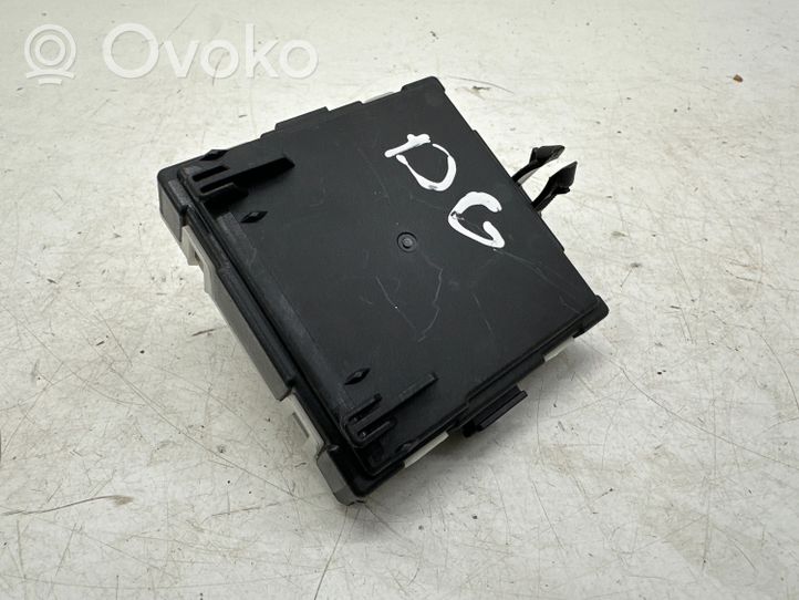 Mercedes-Benz C W205 Oven ohjainlaite/moduuli A1679009611