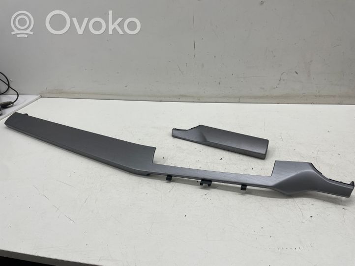 Seat Leon IV Rivestimento del vano portaoggetti del cruscotto 5FC858365B