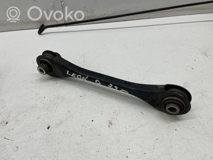 Seat Leon IV Braccio di controllo sospensione posteriore superiore/braccio oscillante 5Q0501529G