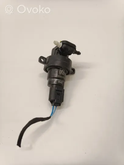BMW iX Difusor de agua regadora de parabrisas 5A04D89