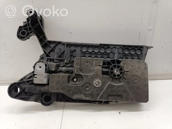 Audi Q2 - Boîte de batterie 5Q0915331