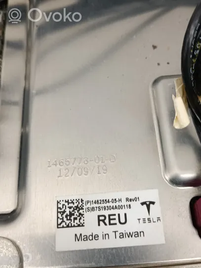 Tesla Model 3 Citu veidu instrumenti 146577301D