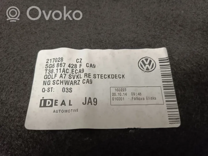 Volkswagen Golf VII Tavaratilan sivuverhoilu 5G6867428F
