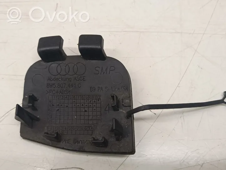 Audi A4 S4 B9 8W Galinis tempimo kilpos dangtelis 8W5807441C