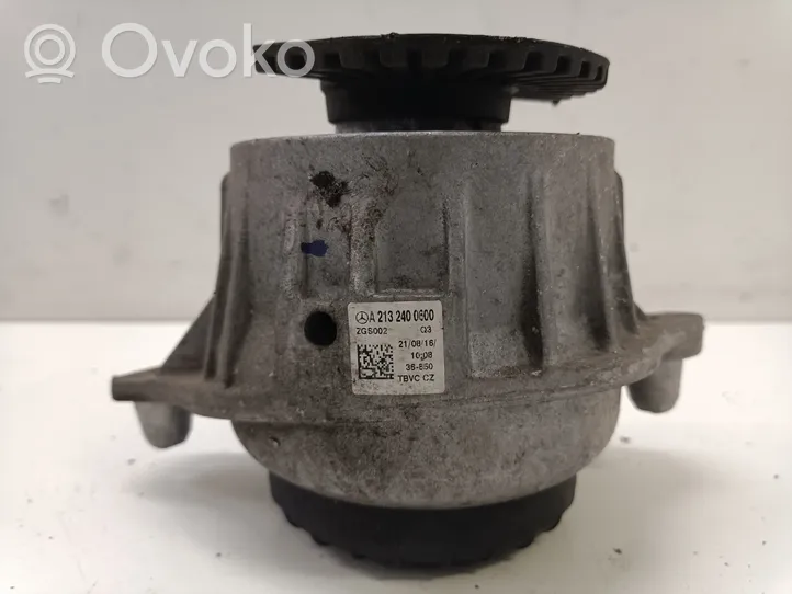 Mercedes-Benz E W213 Supporto di montaggio del motore A2132400600