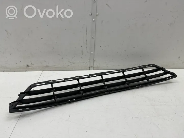 Volvo V60 Grille inférieure de pare-chocs avant 