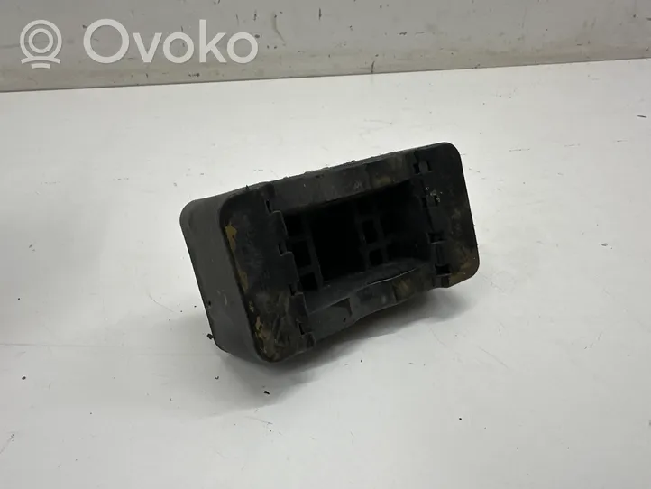 Mercedes-Benz C W206 Jack pad point de levage au Cric A2046900009