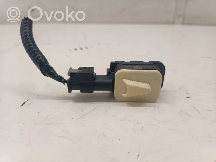 Subaru Forester SK Sensore d’urto/d'impatto apertura airbag 98237SJ030