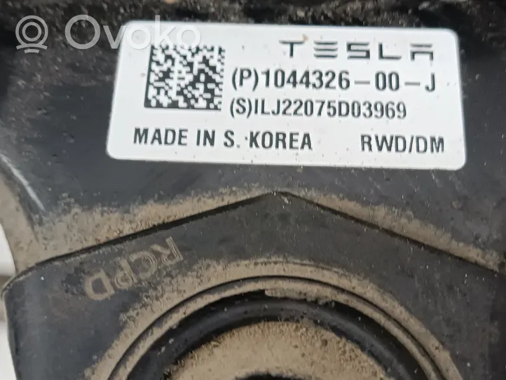 Tesla Model 3 Etujousituksen asennussarja 104412100E