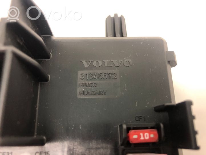 Volvo XC90 Juego de caja de fusibles 31346672
