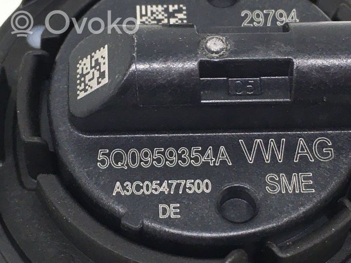 Audi Q3 8U Airbagsensor Crashsensor Drucksensor 5Q0959354A