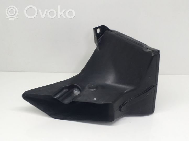 BMW 2 F46 Część rury dolotu powietrza 7468495