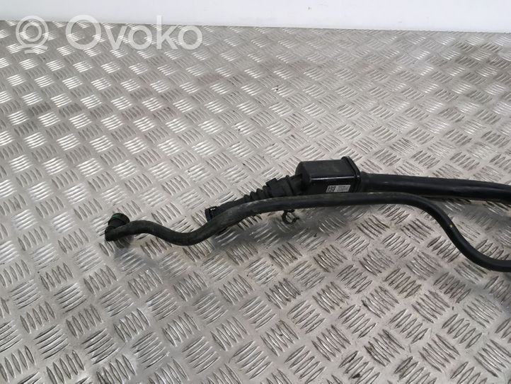 Toyota Yaris Tuyau d'alimentation conduite de carburant 