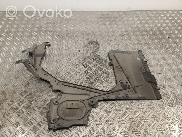 BMW 2 F46 Osłona dolna zbiornika paliwa 7290808