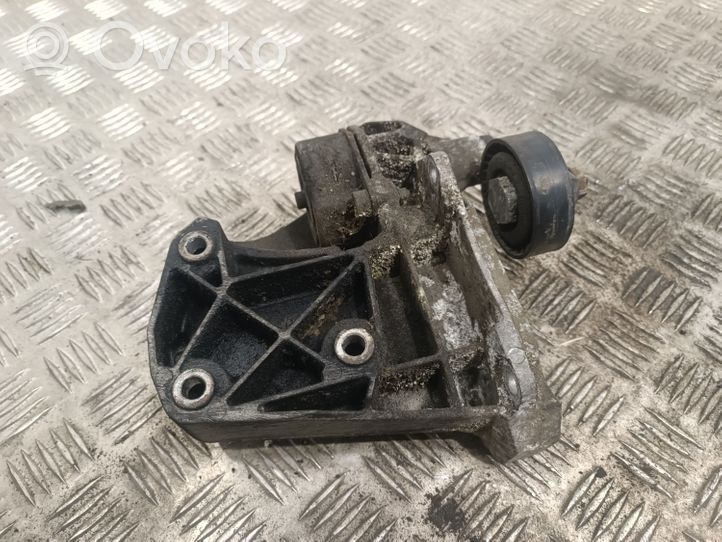 BMW 7 E65 E66 Supporto del generatore/alternatore 7786708