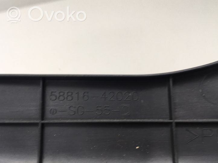 Toyota RAV 4 (XA50) Autres éléments de console centrale 5881642020