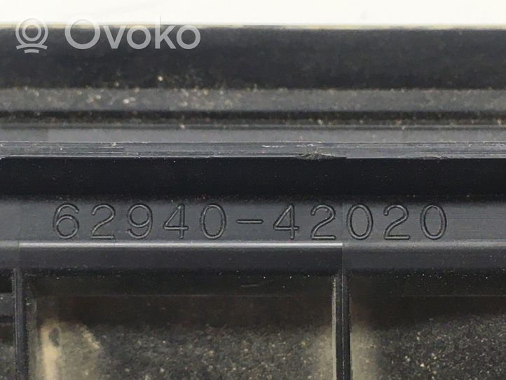 Toyota RAV 4 (XA50) Évent de pression de quart de panneau 6294042020