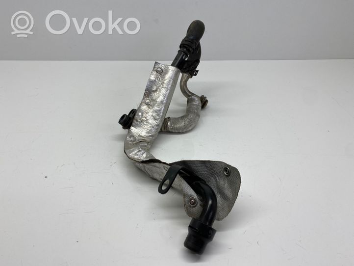 Audi A5 Tuyau de liquide de refroidissement moteur 06L121085AF