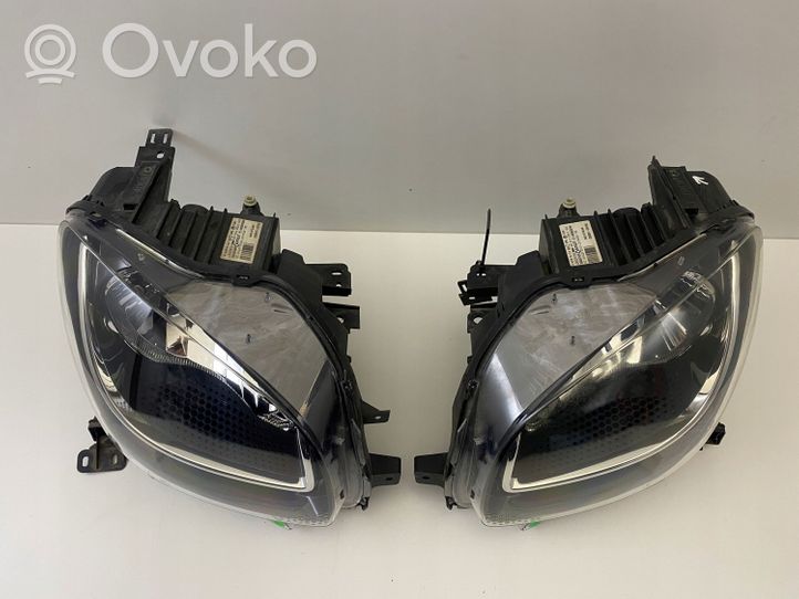 Smart ForTwo III C453 Lot de 2 lampes frontales / phare A4538200839