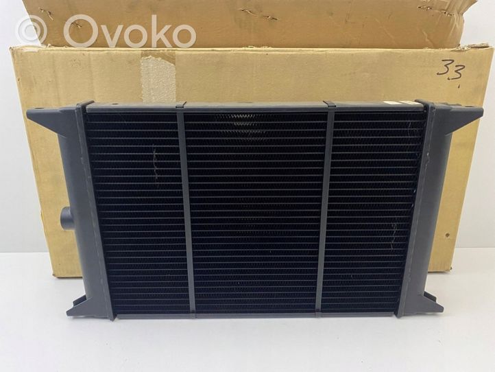 Volkswagen Polo I 86 Radiateur de refroidissement 861121253C