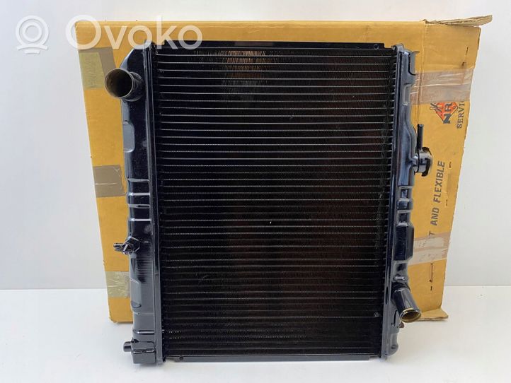 Toyota Starlet (P60) II Radiateur de refroidissement 53002026