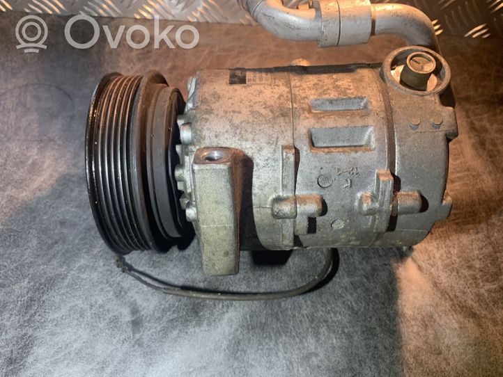 Porsche 911 996 Compressore aria condizionata (A/C) (pompa) 447200