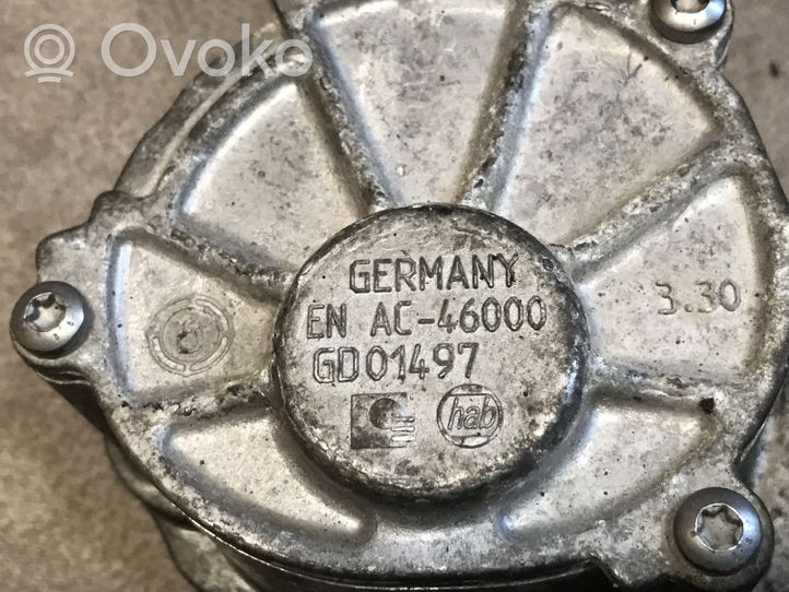 Mercedes-Benz C W205 Bomba de vacío A6512300465