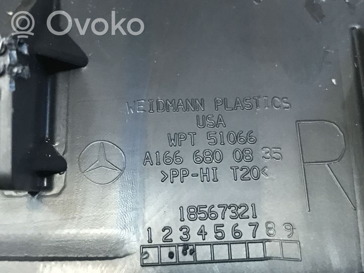 Mercedes-Benz GL X166 Kita slenkscių/ statramsčių apdailos detalė A1666800835