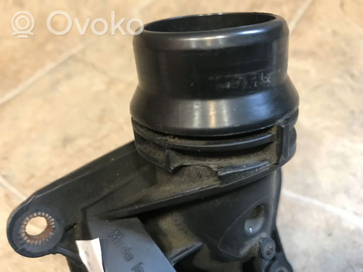 BMW 7 E65 E66 Thermostat 2248038