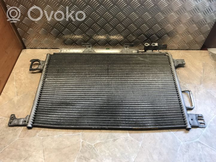 Mercedes-Benz C W203 Radiateur condenseur de climatisation A2035002154