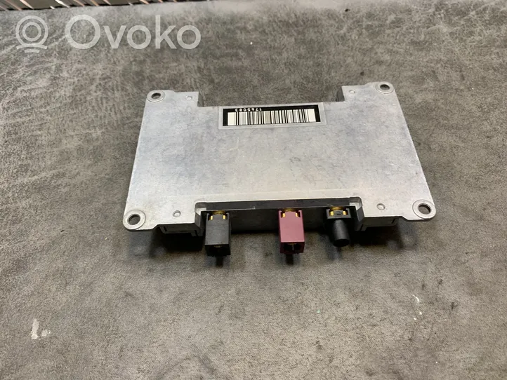 BMW X5 E53 Antenas pastiprinātājs 6945425