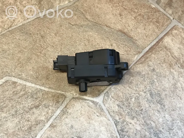 Mercedes-Benz C W203 A/C air flow flap actuator/motor A2038201642