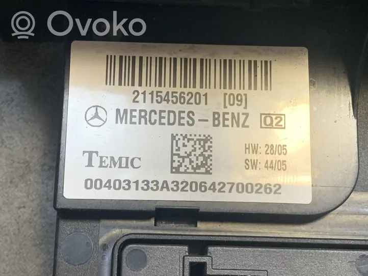 Mercedes-Benz E W211 Skrzynka bezpieczników / Komplet A2115456201