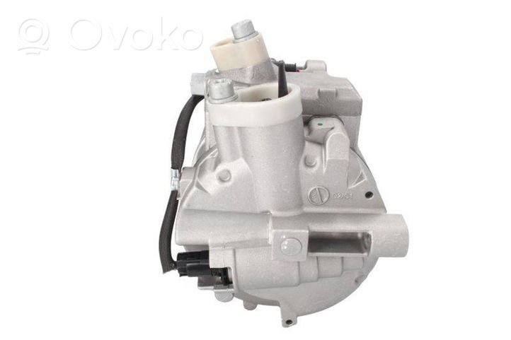 Mercedes-Benz C W202 Compressore aria condizionata (A/C) (pompa) 813157