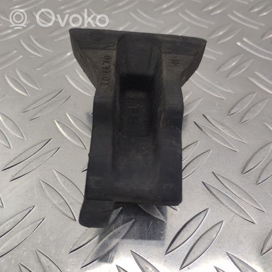 Volkswagen PASSAT B8 Support, joint d'aile caoutchouc en mousse 3G0864759