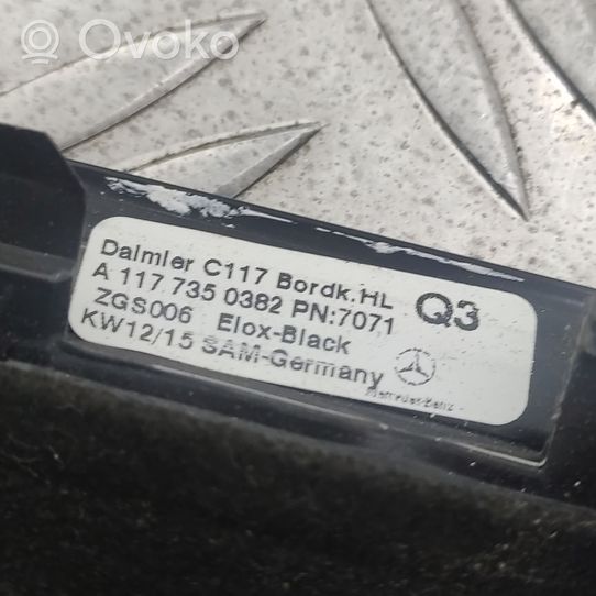 Mercedes-Benz CLA C117 X117 W117 Etuoven lasin muotolista A1177350382