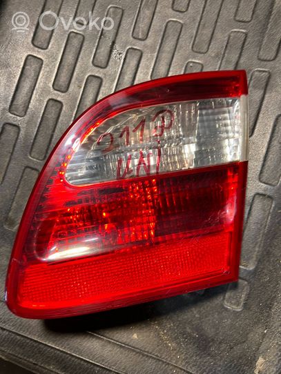 Mercedes-Benz E W211 Lampy tylnej klapy bagażnika A2118201464