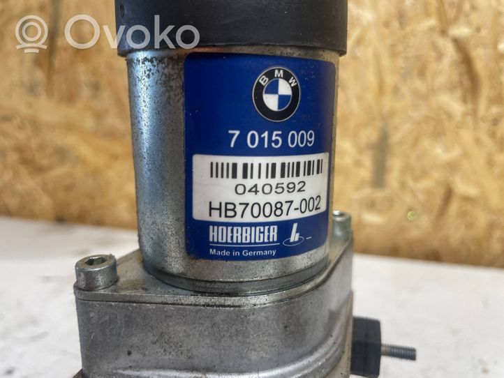 BMW 7 E65 E66 Притягиватель задней крышки HB70087002