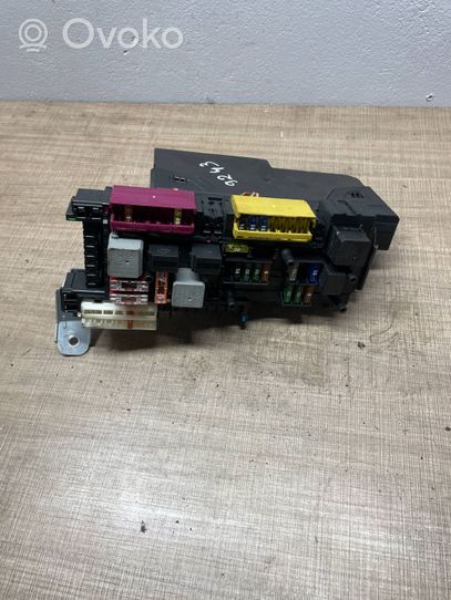 Mercedes-Benz C W204 Module confort 2049005003