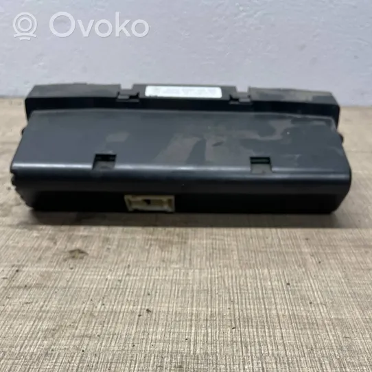 Mercedes-Benz S W220 Climate control unit 2208300985