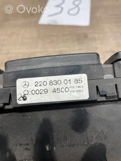 Mercedes-Benz S W220 Panel klimatyzacji 2208300185