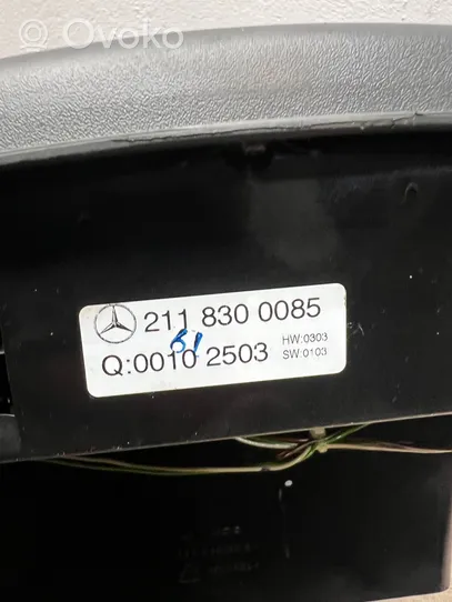 Mercedes-Benz E W211 Gaisa kondicioniera / klimata kontroles / salona apsildes vadības bloks (salonā) 2118300085