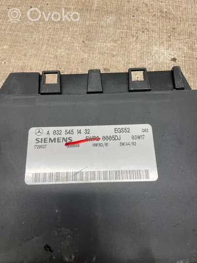 Mercedes-Benz E W211 Module de contrôle de boîte de vitesses ECU A0325451432