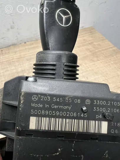 Mercedes-Benz C W203 Ignition lock A2035450508