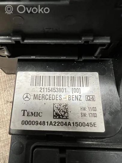 Mercedes-Benz E W211 Блок предохранителей A2115453801